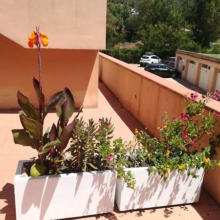 Elbamare Residence Con Piscina Nisporto ภายนอก รูปภาพ